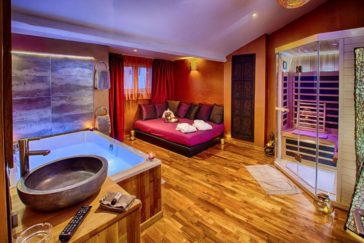 Liefdeshotel O Secret *