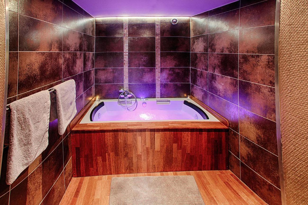 Liefdeshotel O Secret *